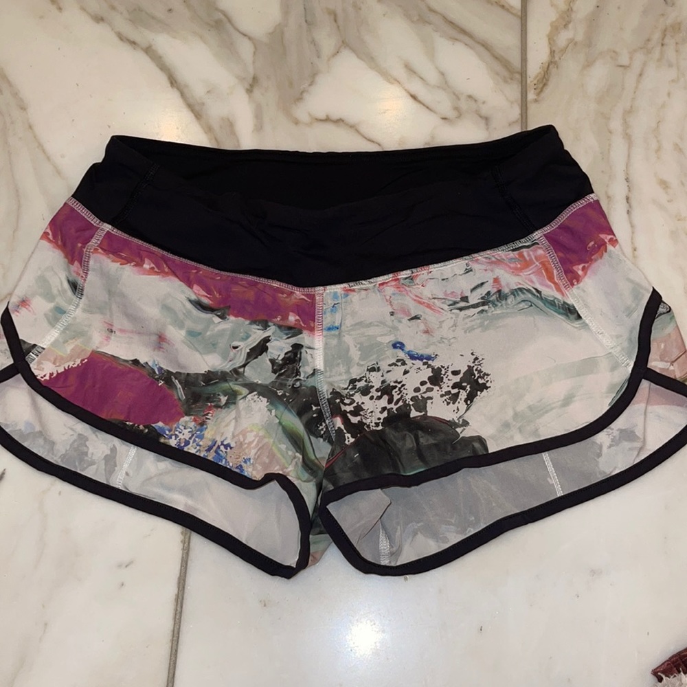 lululemon athletica Black Waistband Floral Print Running Shorts